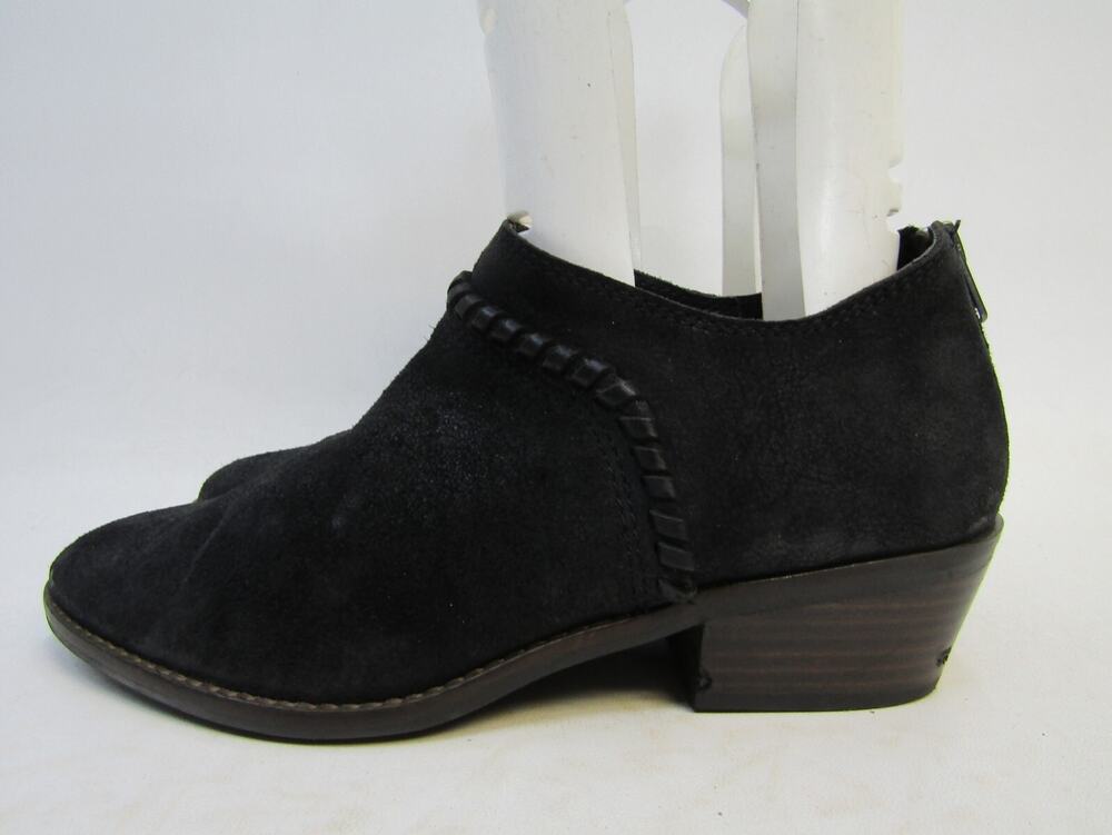 Lucky Brand Womens Size 8.5 M Black Suede Zip Ankle Fashion Boots Bootie